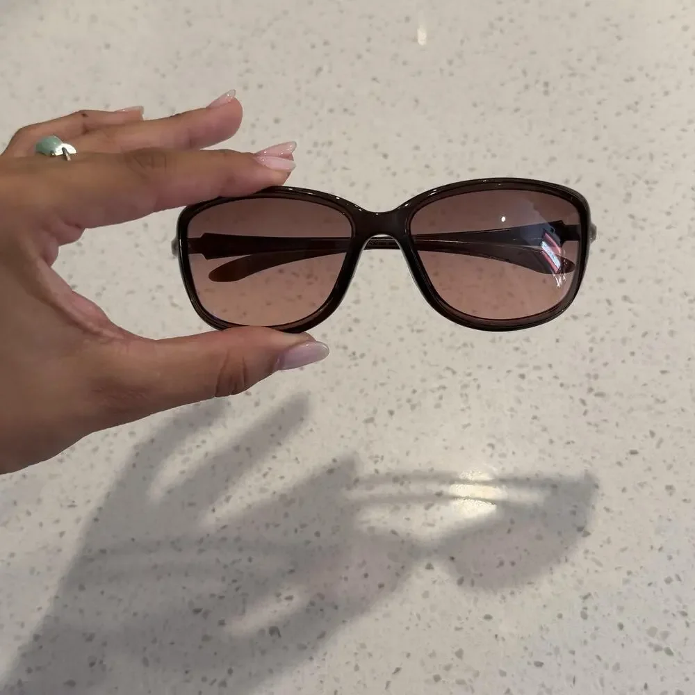 Oakley sunglasses womens